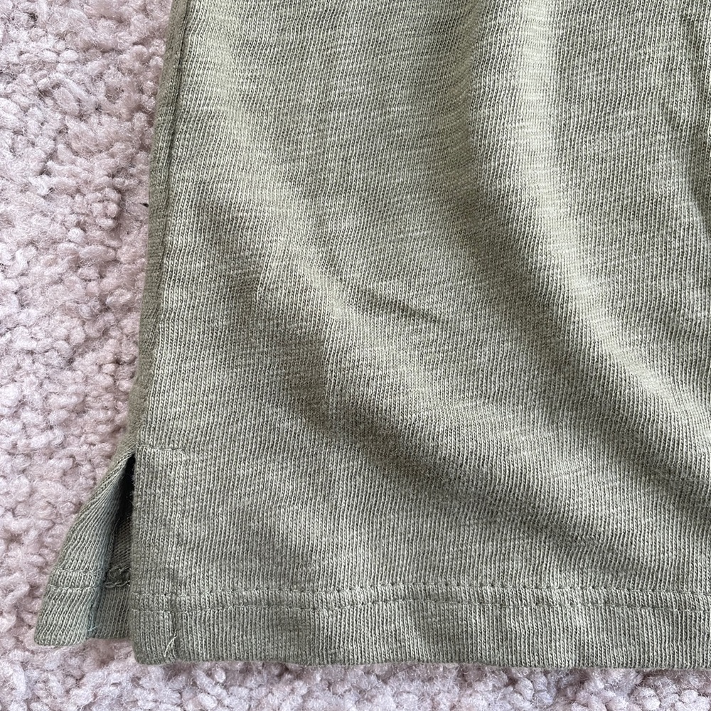 Talbots Moss Green Eyelet Lace Scoop Neck Short Sleeve Tee Top Size XL Petite - Picture 6 of 8